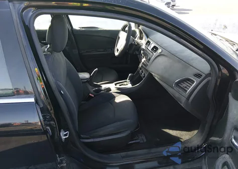 2013 Chrysler 200 Touring из США, поврежденный, VIN 1C3CCBBB7DN503651